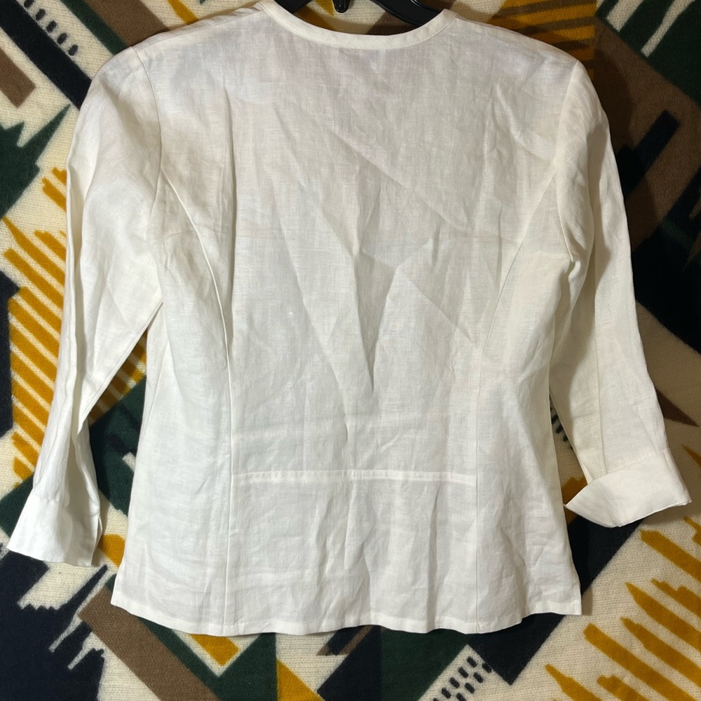 Talbots 100% Irish Linen Button Front Blouse White 3/4 Sleeves Size 6 - Picture 2 of 12